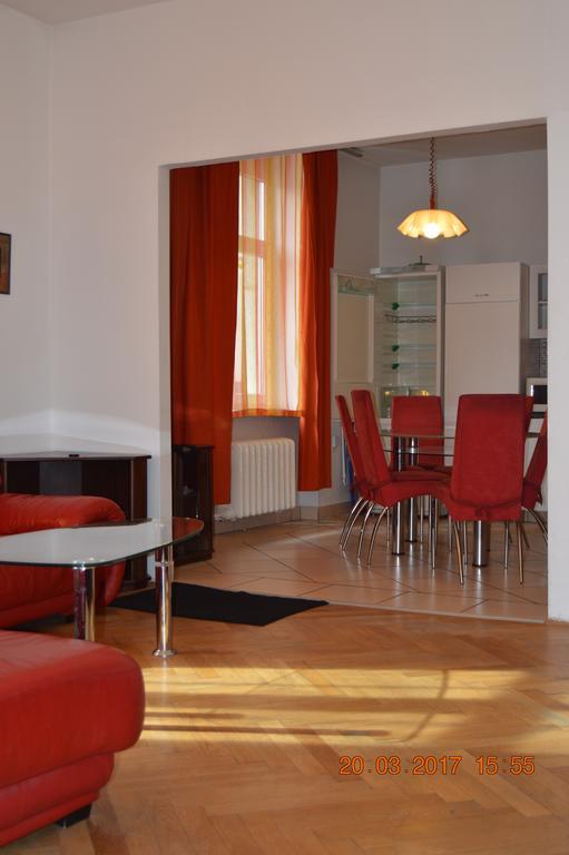 Apartment Riverside - River View Pozsony Kültér fotó